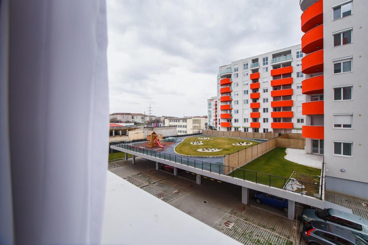 Trendy Apartment Near City Center Oradea Extérieur photo